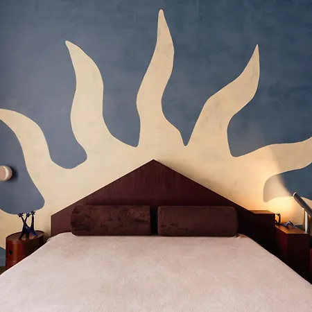 Teatralny Artistic By Bookinghost Lägenhet