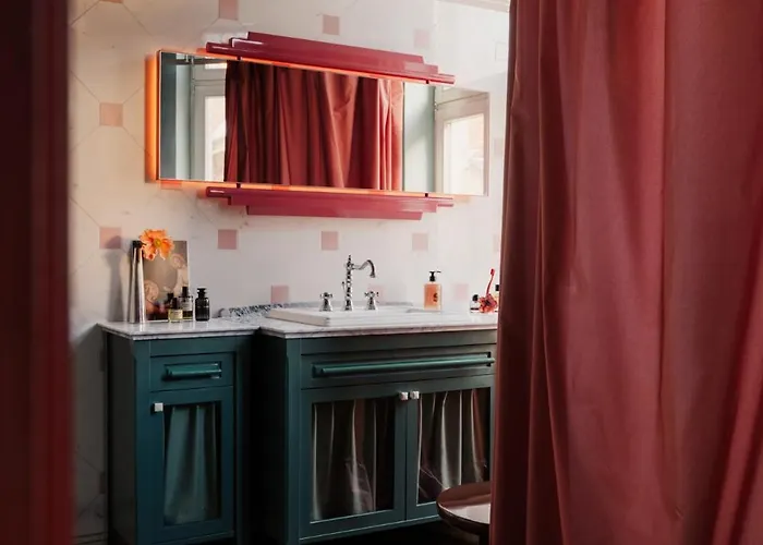 Apartament Teatralny Artistic By Bookinghost