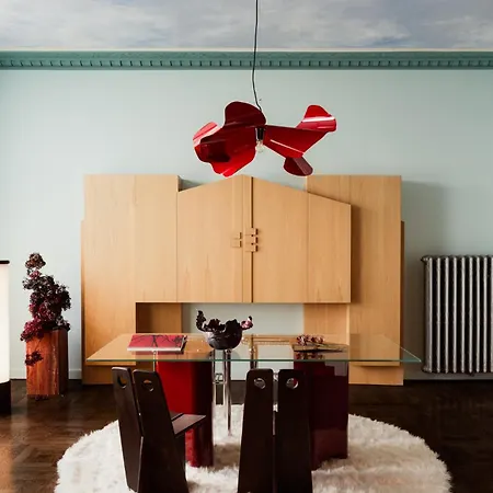 Teatralny Artistic By Bookinghost